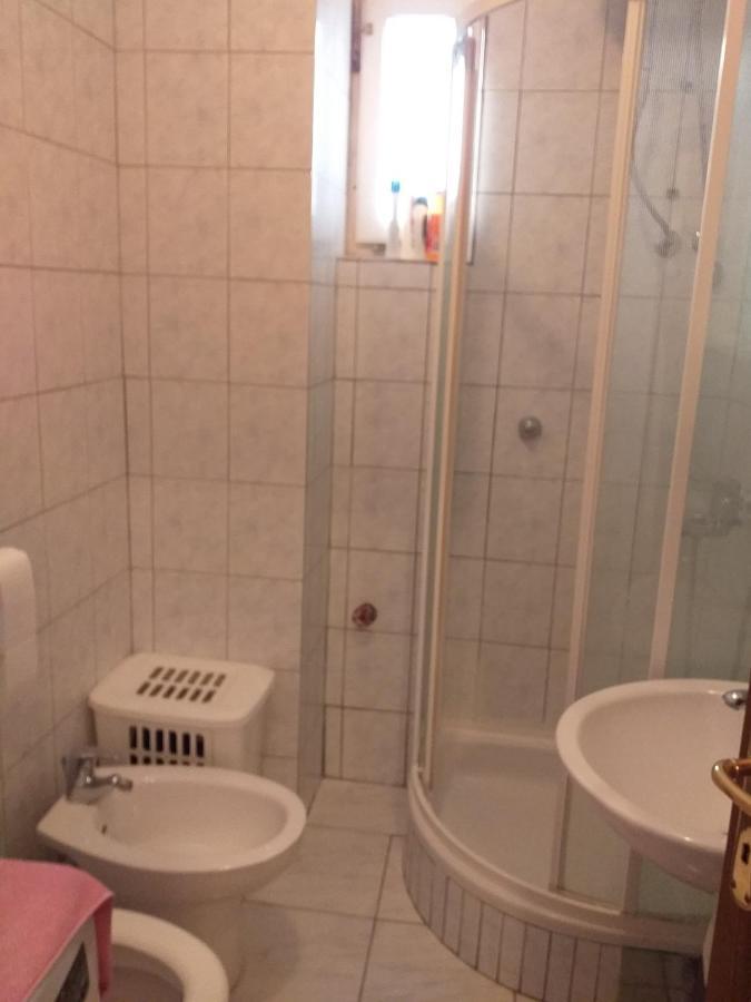 Apartments Ljulj Трогір Екстер'єр фото